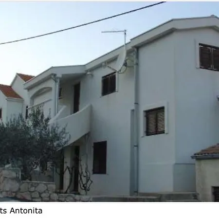 Antonita Appartement *